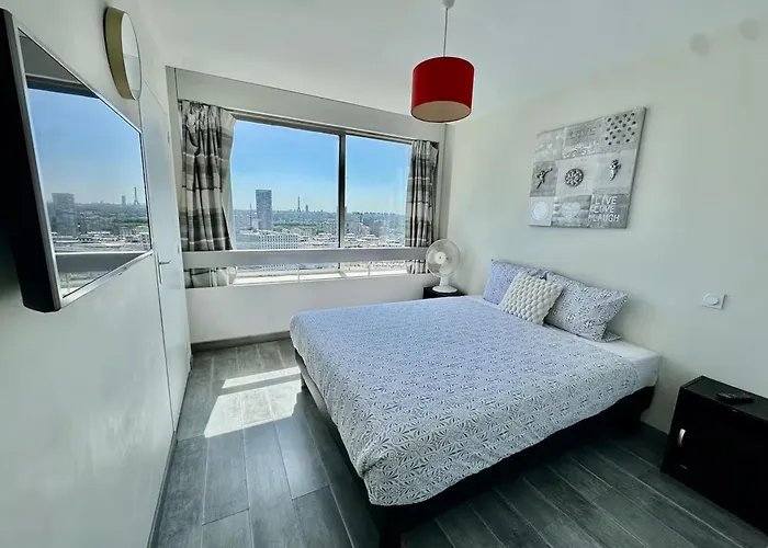 Paris La Defense Eiffel Tower Skyline * 쀼또